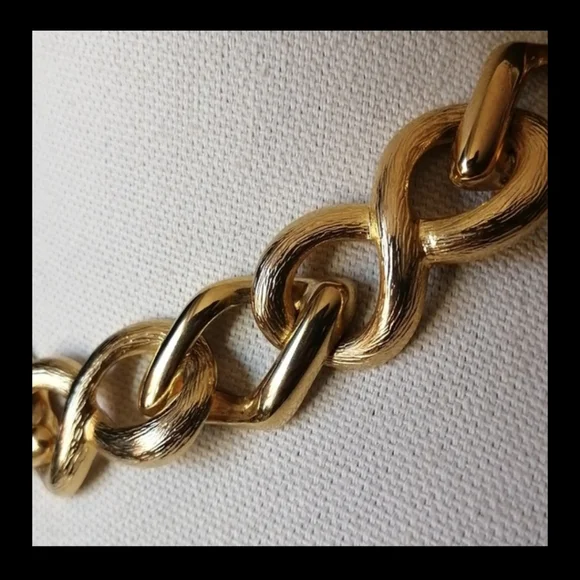 TREND 2026 Vintage Unsigned Necklace Gold Chunky Chain Oval Links Statement - Picture 4 of 11